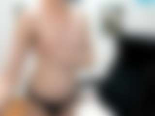 Live-Cam-Show mit AyshaJoy - Lactation MILF auf Camsoda