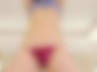 oliviarouge's Live Sex Cam Show
