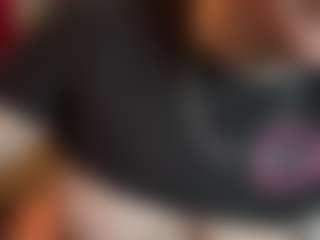 RoyalqueenB69's Live Sex Cam Show