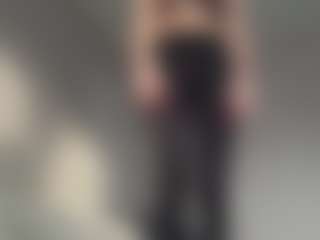 CoreenMarzullo's Live Sex Cam Show