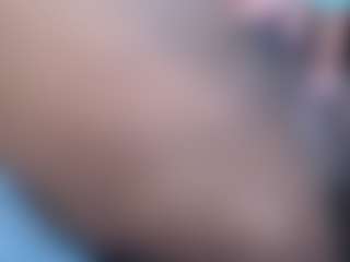CreamyCookie626's Live Sex Cam Show