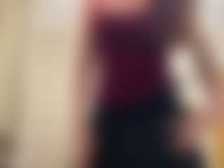 ErmaLasin's Live Sex Cam Show