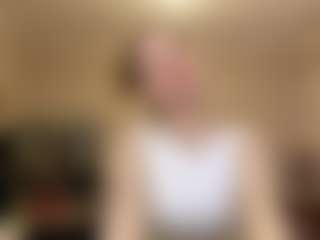 ErmaLasin's Live Sex Cam Show