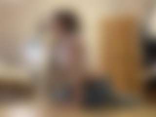 ErmaLasin's Live Sex Cam Show