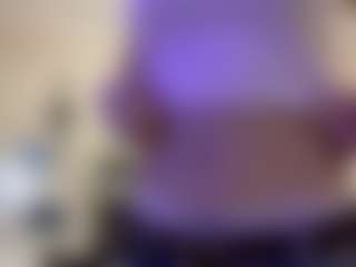ErmaLasin's Live Sex Cam Show