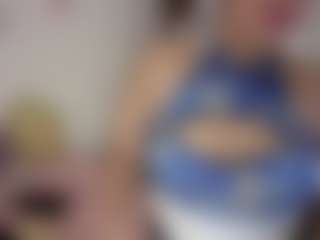Live cam show with miabloom01 - New BBW on liverealitysex.com