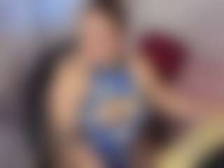 miabloom01's Live Sex Cam Show