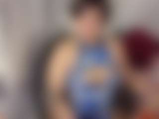 miabloom01's Live Sex Cam Show