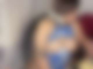 miabloom01's Live Sex Cam Show