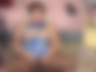 Live cam show with miabloom01 - Pornstar Amateur on Camsoda