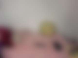 Miabloom01