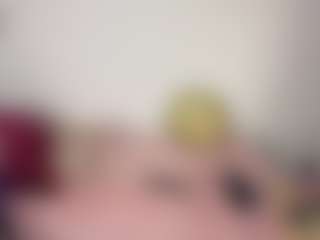 Live cam show with miabloom01 - Alternative on Soda Cam