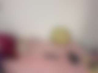 Miabloom01