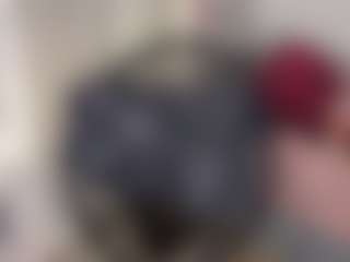 miabloom01's Live Sex Cam Show