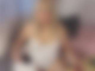 miabloom01's Live Sex Cam Show