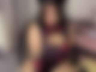 miabloom01's Live Sex Cam Show