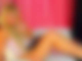Live cam show with PammellaX - Brown Eyes Curvy on Camsoda