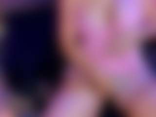 Spettacolo in cam dal vivo con AnaSousa - New Big Tits su Camsoda