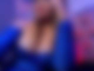 AnaSousa's Live Sex Cam Show