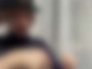 Live cam show with CynthiaAyala - Skinny on CSO-WL