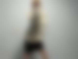 Live cam show with CynthiaAyala - Body Massage on crypto-cams