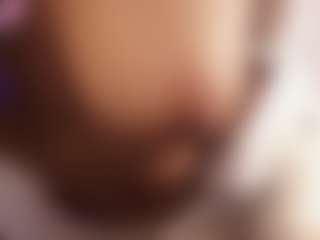 klarissa-valouis's Live Sex Cam Show