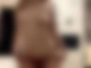 Lina's Live Sex Cam Show