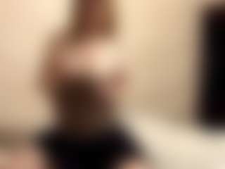 Lina's Live Sex Cam Show