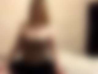 Lina's Live Sex Cam Show