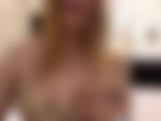 Lina's Live Sex Cam Show
