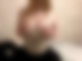Lina's Live Sex Cam Show