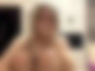 Lina's Live Sex Cam Show
