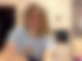 Lina's Live Sex Cam Show
