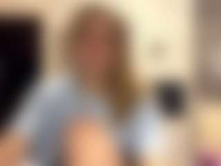 Lina's Live Sex Cam Show