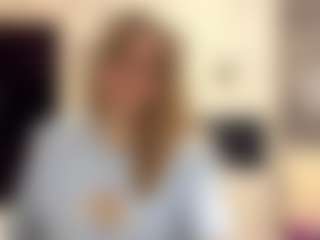 Lina's Live Sex Cam Show