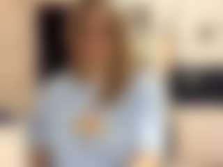 Lina's Live Sex Cam Show