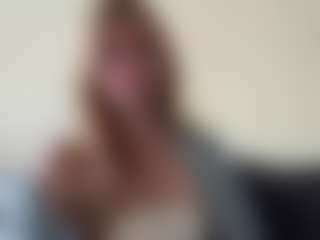 Elise's Live Sex Cam Show