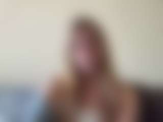 Elise's Live Sex Cam Show