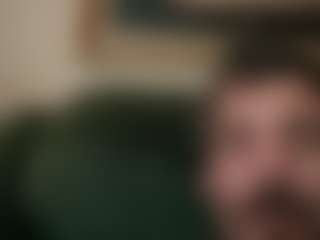 BRUCALIBRE2525's Live Sex Cam Show
