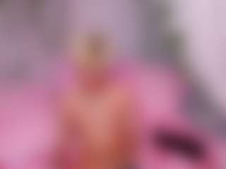 Live cam show with FinnEcho - Big Cock on Milfs Live