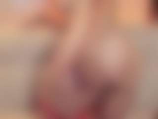 mikasweety MILF webcam performer live streaming