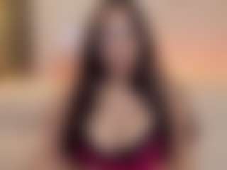mikasweety MILF webcam performer live streaming