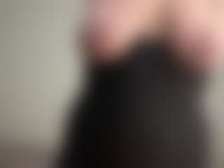 zellestar's Live Sex Cam Show