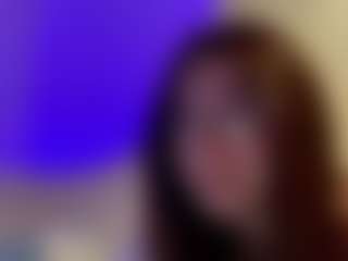 Live cam show with Rosie - Fuck on Milfs Live