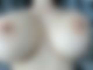 nataly-hot24's Live Sex Cam Show