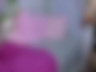 Live cam show with SowlmateSterling - Tease on Soda Cam