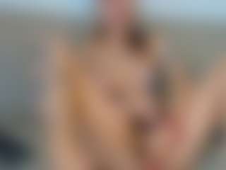 Live cam show with YourHairyOlive - Cougar on thefappeningchat.com