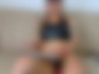 YourHairyOlive's Live Sex Cam Show