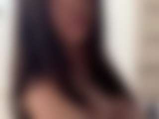 DelindaTua's Live Sex Cam Show