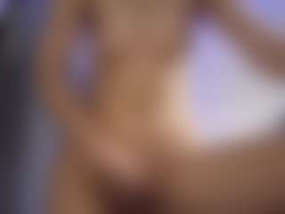 DelindaTua's Live Sex Cam Show